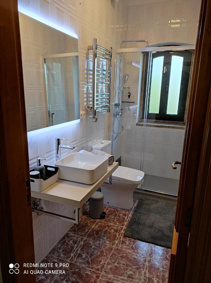 Casa Alem Rio - Quartos Para 6 Hospedes Em Santo Tirso Exteriér fotografie