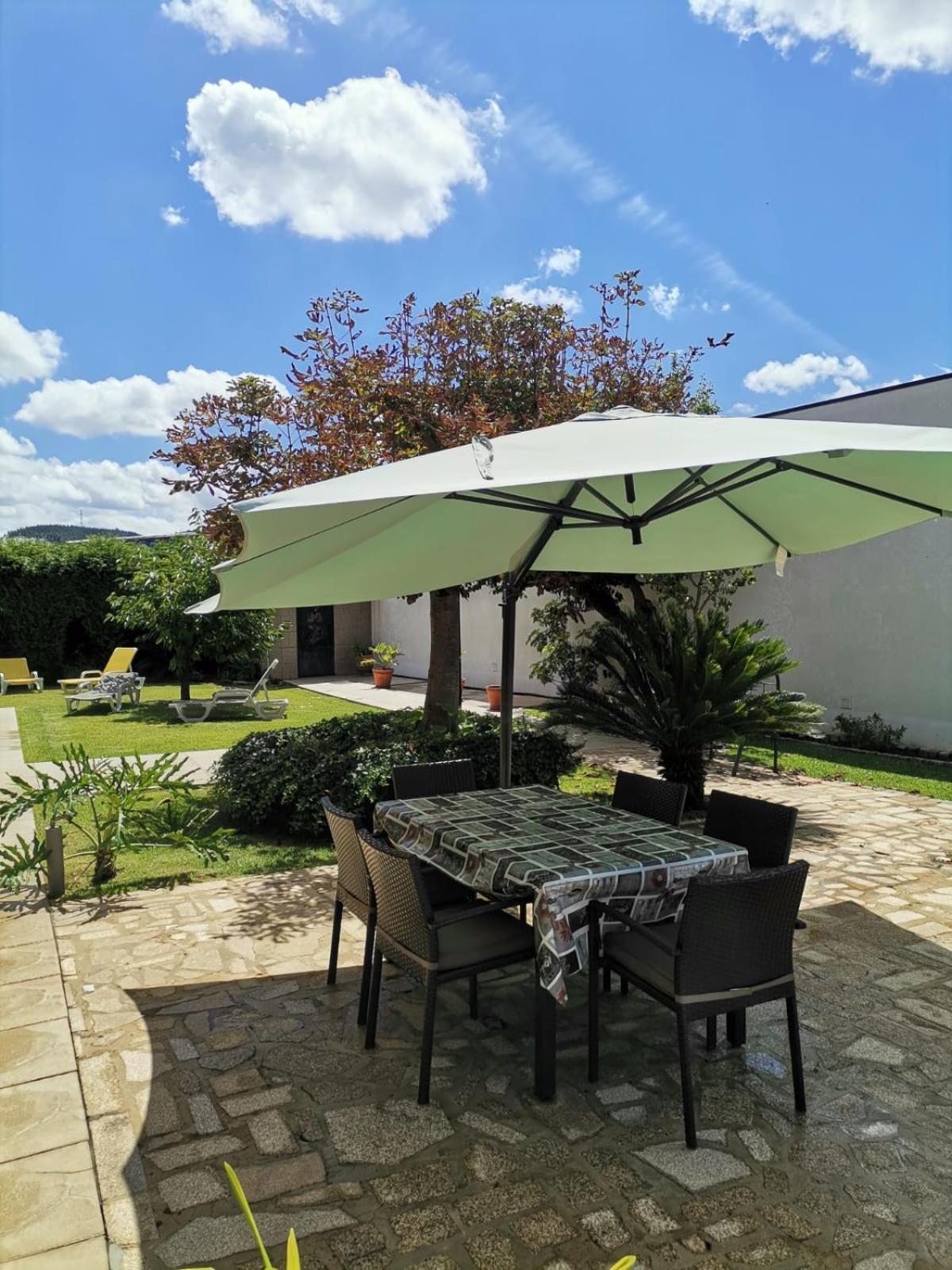 Casa Alem Rio - Quartos Para 6 Hospedes Em Santo Tirso Exteriér fotografie